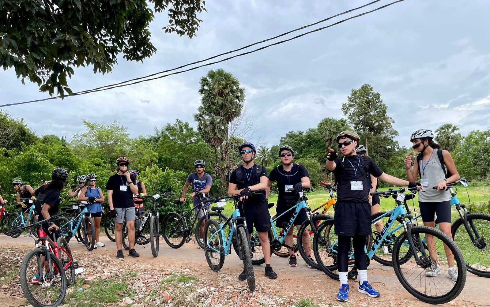 Siem Reap Cycling To Preah Vihea 7 Days